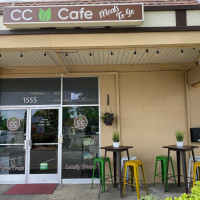 Cc Café To-go inside