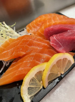 Izumi Revolving Sushi food