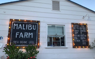 Malibu Farm Pier Cafe outside