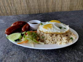 Kuya’s Islander Cuisine food