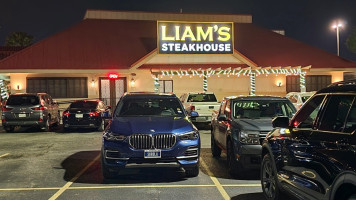 Liam's Steakhouse outside