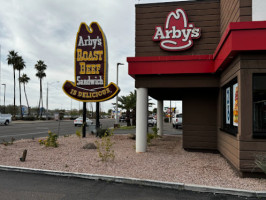 Arby's outside