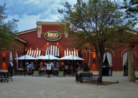 Brio Italian Grille Southlake Southlake Town Square outside