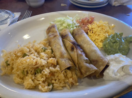 San Lorenzo's Mexican Cantina food