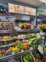 Villa Deli Mini Market food