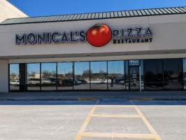 Monical's Pizza food