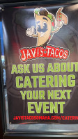 Javi's Tacos outside
