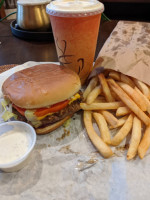 Whiz Burgers Drive-in food