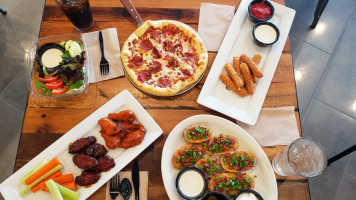 Pint House By Pizza's Ready food
