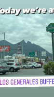 Tacos El Barbon outside