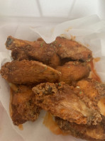 Buzz City Wings food