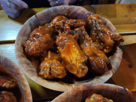 Duff's Famous Wings In Orchard Park outside