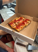 Pizza 313 food