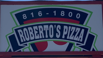 Roberto's Pizzeria food