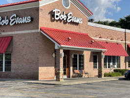 Bob Evans outside