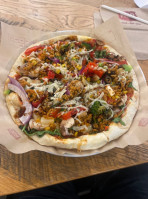 Mod Pizza food