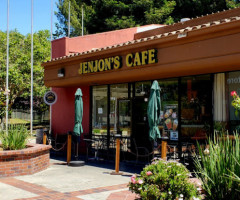 Jenjon's Cafe outside