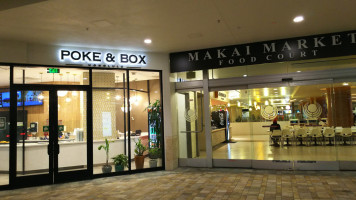 Poke Box outside