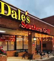 Dale's Southern Grill inside