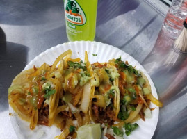 Tacos El Mosco food