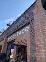 El Taco And Taco Llc (taco Stand) food
