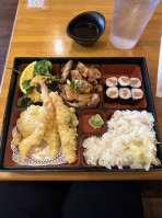 Maneki Neko Japanese Restaurant food