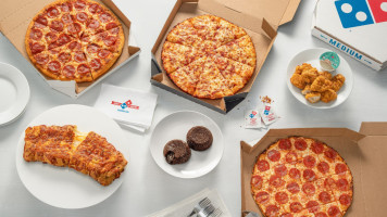 Dominos Pizza Forest Mississippi food