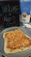 Parry's Pizza Place food