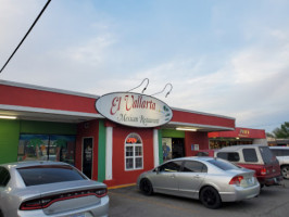 El Vallarta Mexican Restaurant outside