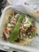 Sa'tacos inside