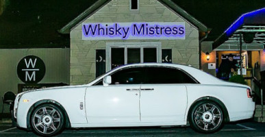 Whisky Mistress outside