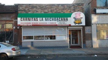 Carnitas La Michoacana outside