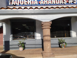 Taqueria Arandas outside
