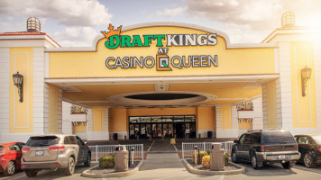 Draftkings At Casino Queen outside