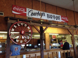 Cowboy's Bar-be-que Restaurant food