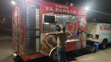 Tacos El Panzas inside