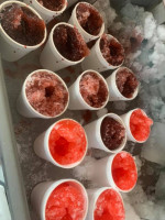 Brookes Sno World Thibodaux food