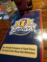 Tanner's And Grill food