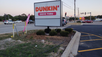 Dunkin' outside