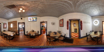 Old Town Pizza Parlor inside
