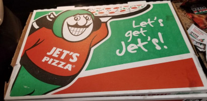 Jets Pizza food