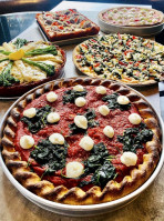 Capo's Chicago Pizza And Fine Italian Dinners By Tony Gemignani food