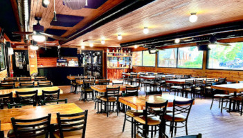 Buffalo Trail Restaurant And Bar inside