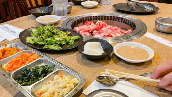 Oegadjib Korean food