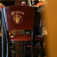 Stella's Black Dog Tavern food