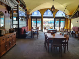 Lebanese Taverna Pentagon Row inside