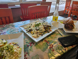 El Tacuate Mexican food