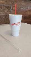 Milo's Hamburgers food