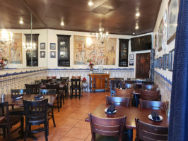 Natas Pastries La’s Portuguese Bakery Café inside