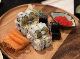 Mizu Sushi Hibachi food